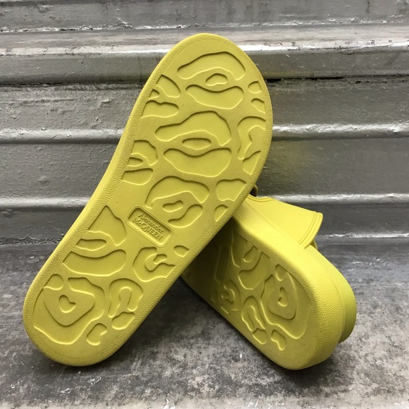ALEXANDRA MCQUEEN Hybrid Platform Slides in Lime - Picture 11 of 13